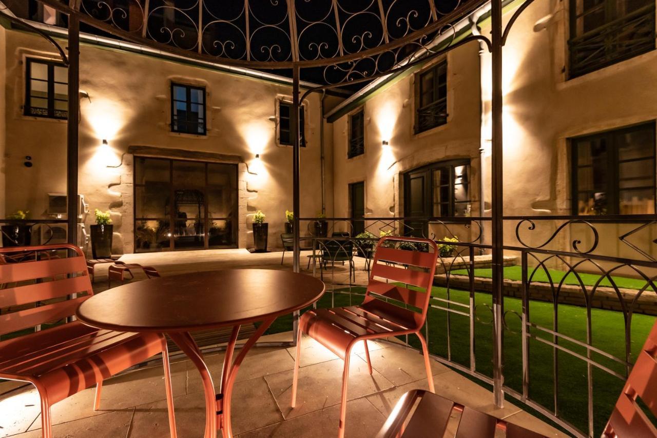 Le Cosy Chic . Proche Gare . Centre-Ville Macon . Neuf . Climatisation . Design . Wifi . エクステリア 写真
