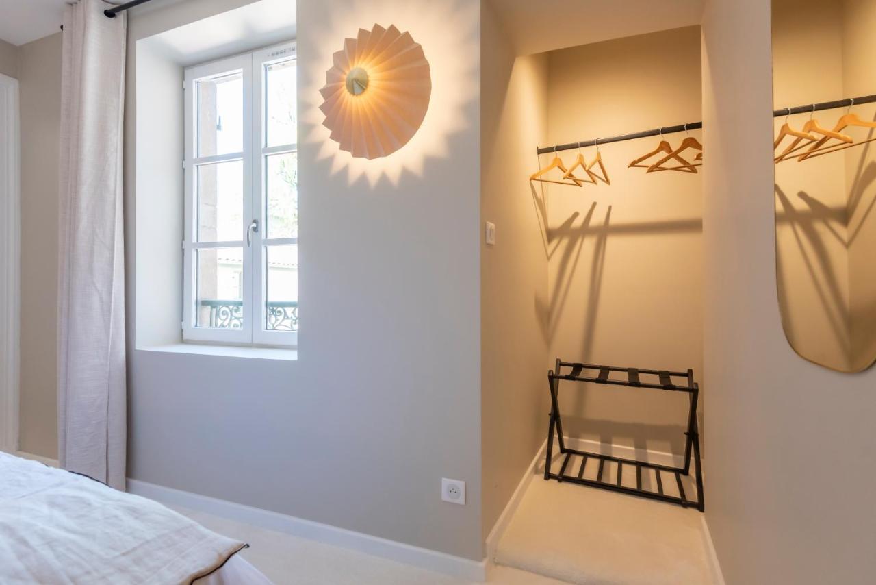 Le Cosy Chic . Proche Gare . Centre-Ville Macon . Neuf . Climatisation . Design . Wifi . エクステリア 写真